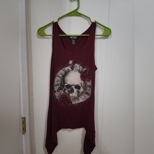 Hot Topic skull tank top